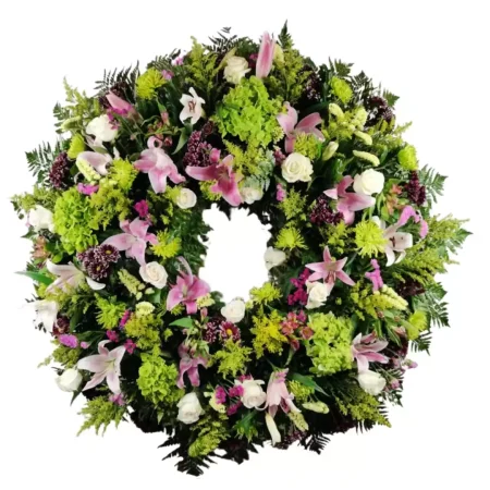 Corona de Liliums, Hortensias, Rosas, Margaritas y Astromerias